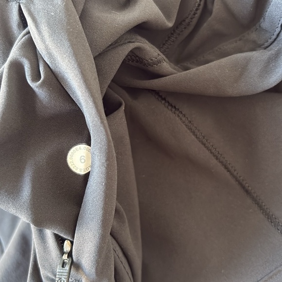 Track That Mid-Rise Lined Short 5" In Black - Picture 8 of 9